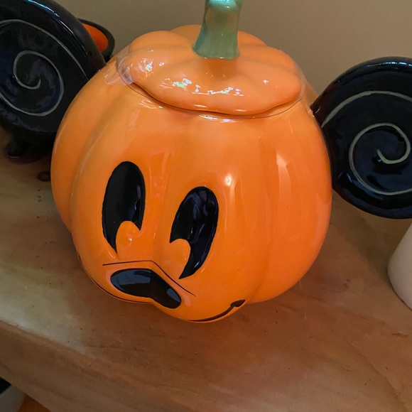 Disney Mickey Mouse Pumpkin Canister - Picture 2 of 3